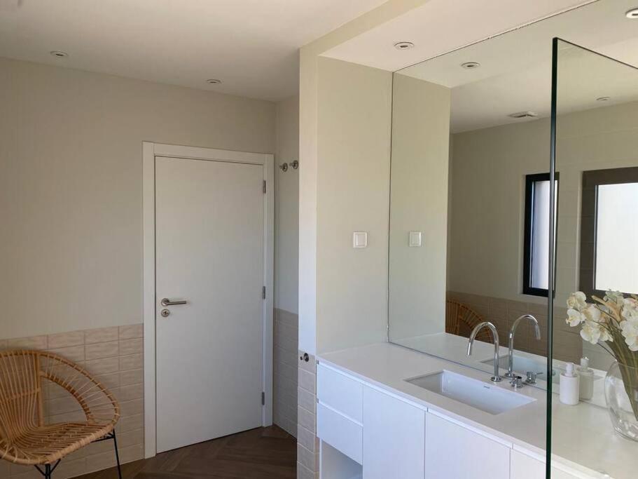 Casa Com Jardim Perto Da Praia Villa Sesimbra Kültér fotó